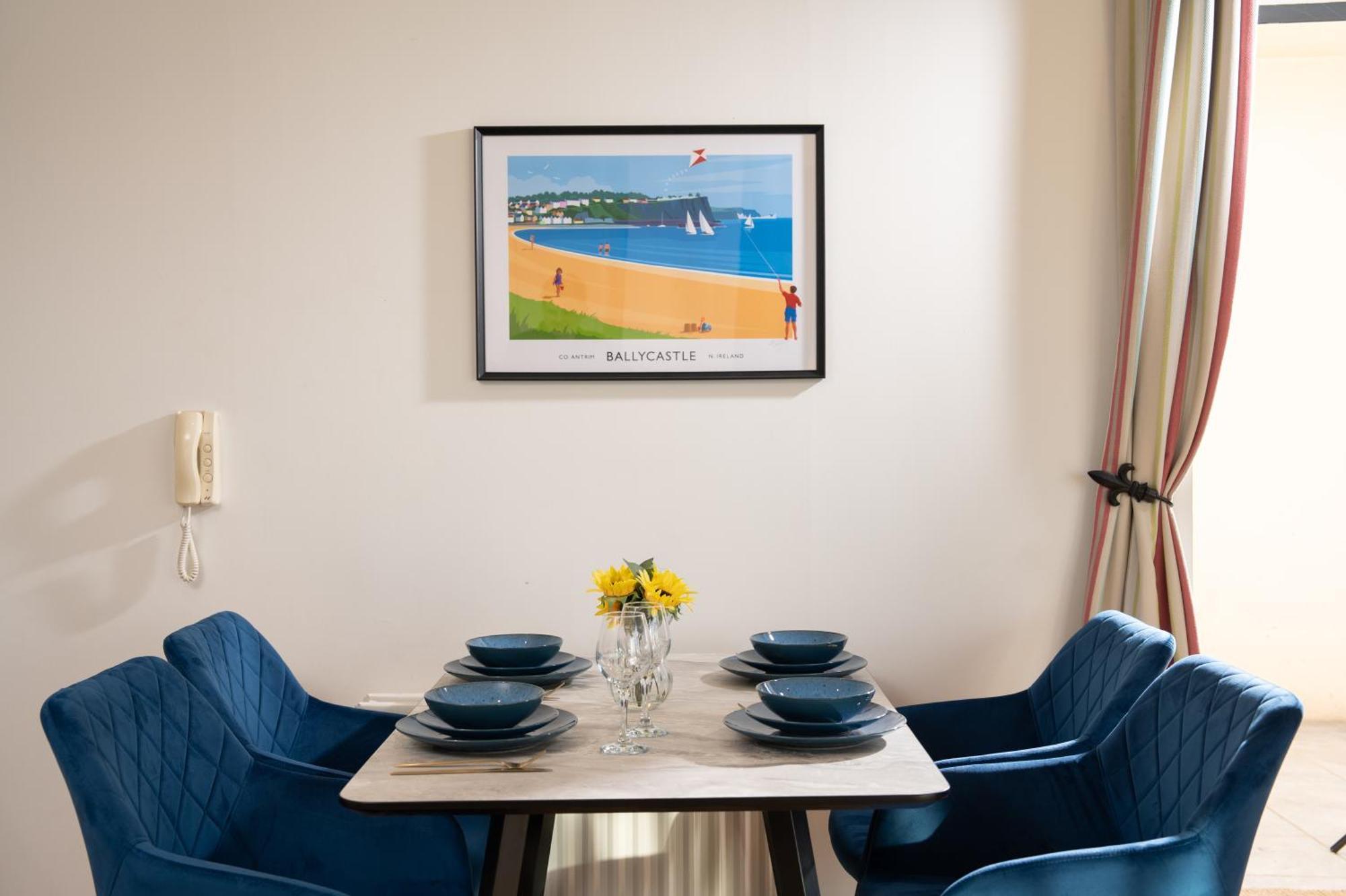 River Side Apartment, City Centre - Beautiful View And Free Parking! Белфаст Екстер'єр фото